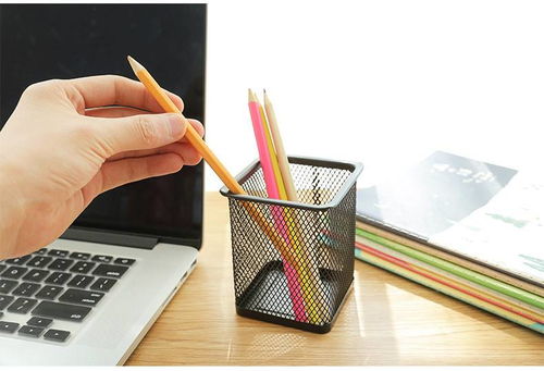 简约实用，一筒多用 创意笔筒收纳盒打造整洁高效办公桌面