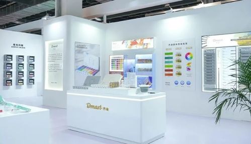 得力携500余款产品震撼亮相，引领文具零售新潮流